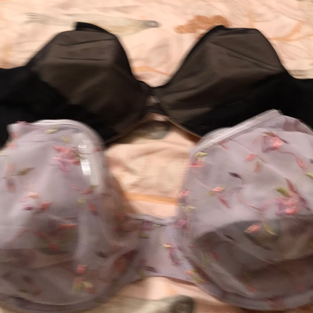 2. Bra